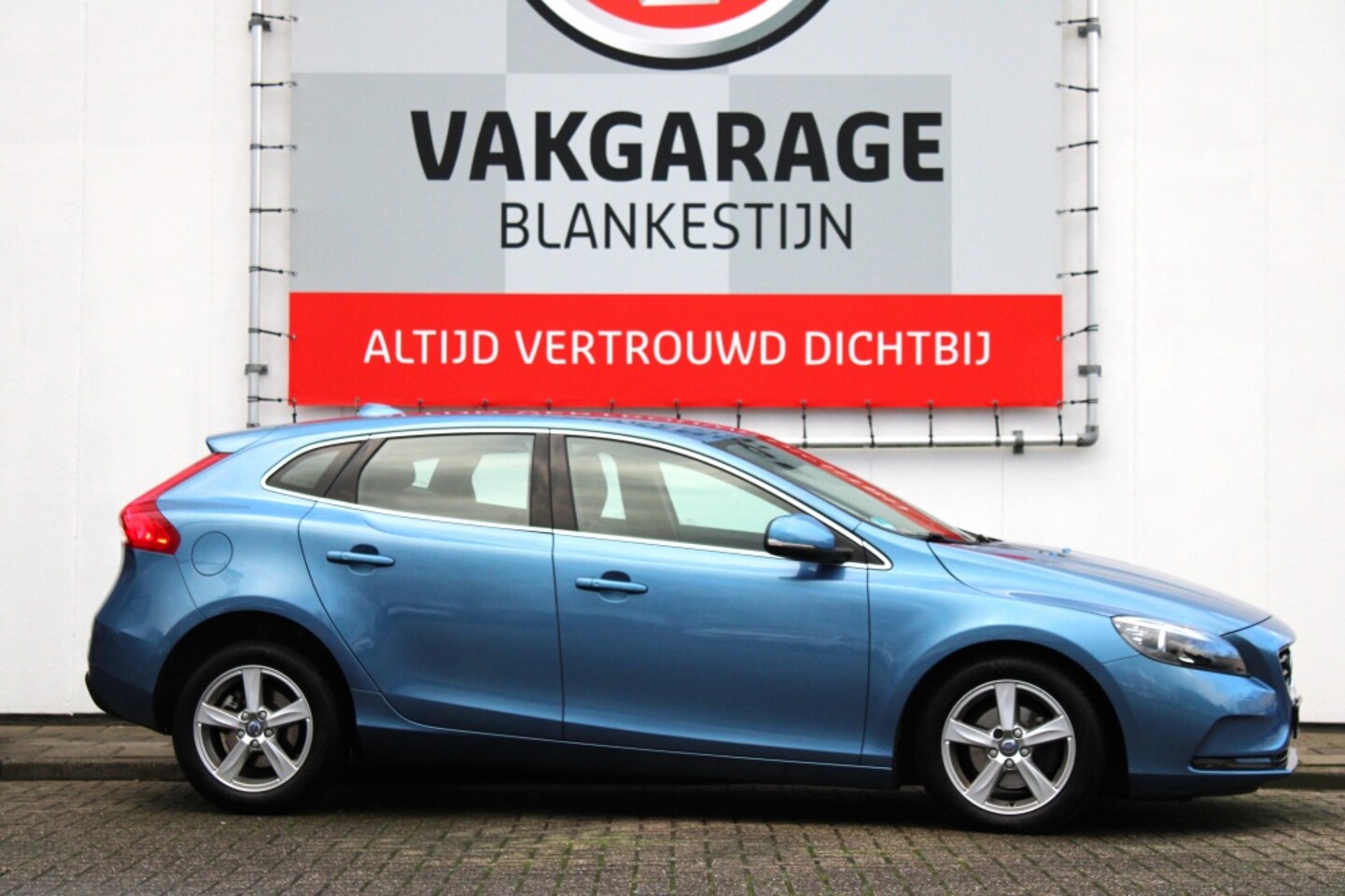 Volvo V40 - 2.0 D2 Oc. Race Bns - AutoWereld.nl