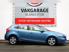 Volvo V40 - 2.0 D2 Oc. Race Bns