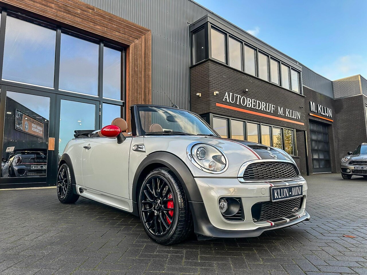 MINI Cabrio - Mini 1.6 John Cooper Works Chili 211pk/bruin leer/navi/hk/xenon/uniek - AutoWereld.nl