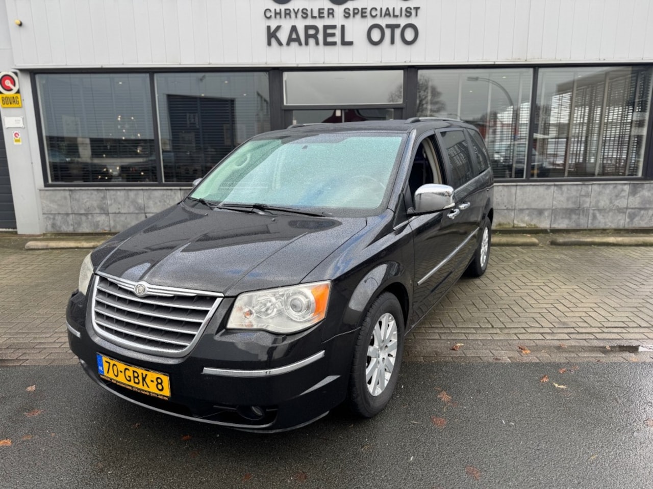 Chrysler Grand Voyager - 3.8 V6 Limited 3.8 V6 Limited - AutoWereld.nl