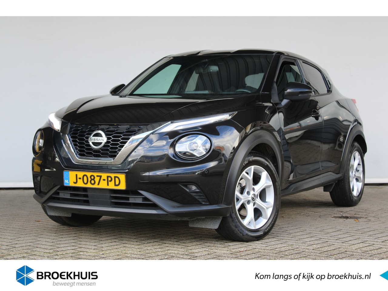 Nissan Juke - 1.0 DIG-T Business Edition NAVI/CAMERA/KEYLESS/PDC/CLIMATE/STOELVERWARMING/VERWAMRDE VOORR - AutoWereld.nl