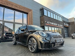 MINI Cooper S - 2.0 John Cooper Works blackline F1 aut/HK/Head up/led/18"Jcw/btw