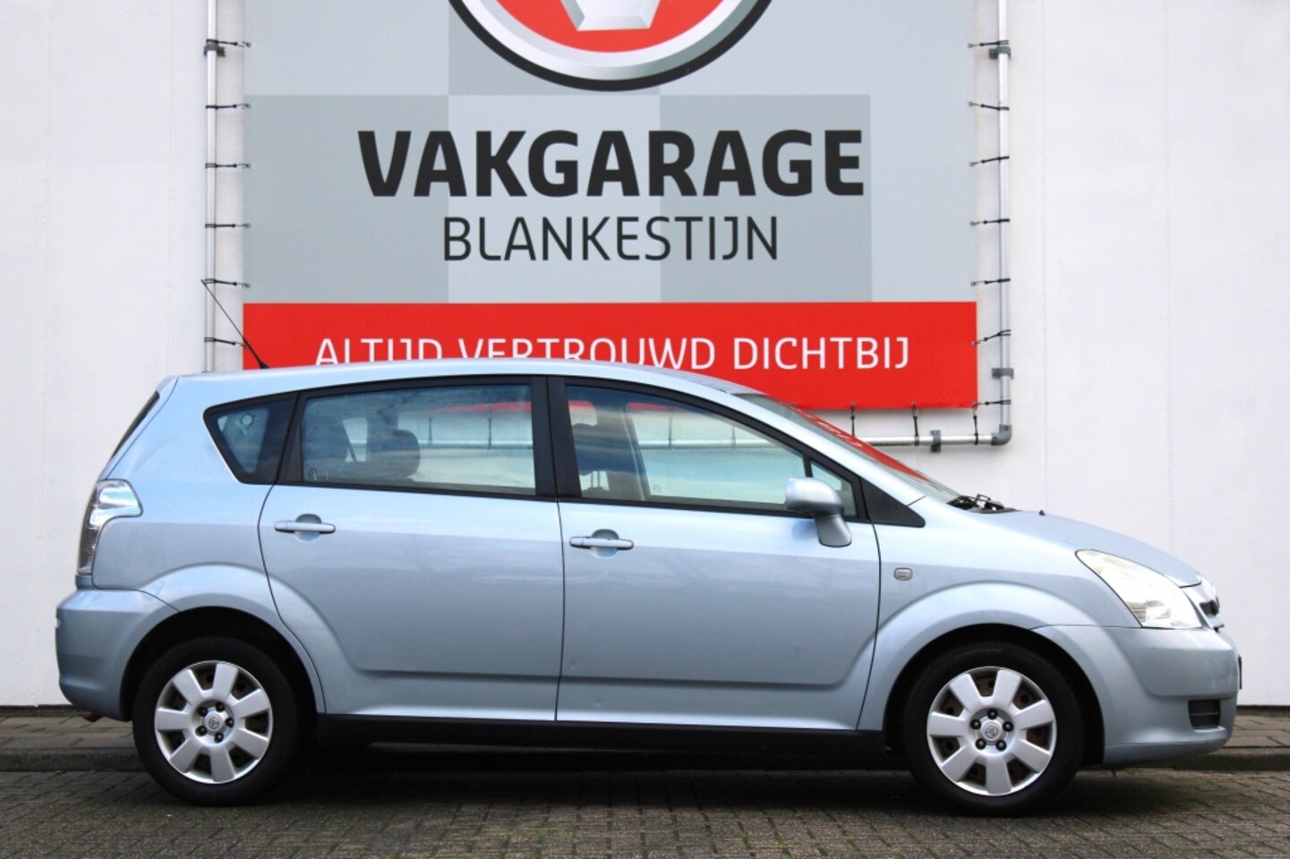 Toyota Verso - 1.6 VVT-i Terra 1.6 VVT-i Terra - AutoWereld.nl