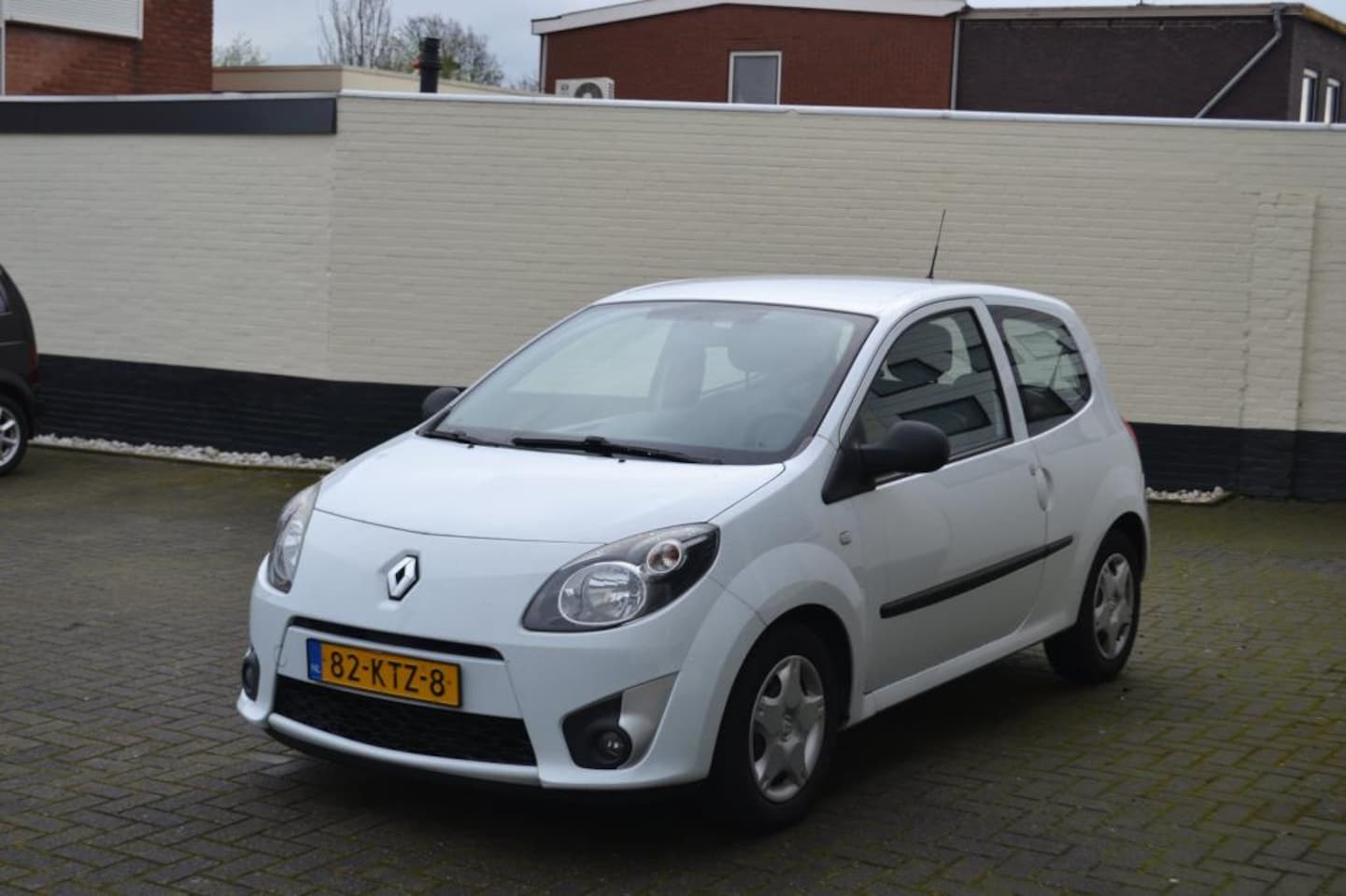 Renault Twingo - 1.2-16V Authentique ZEER MOOI - AutoWereld.nl