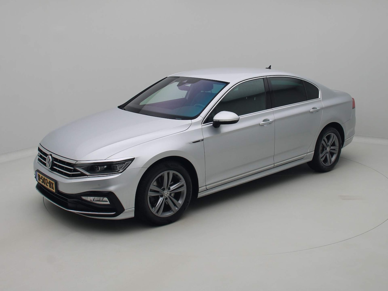 Volkswagen Passat - 1.5 TSI Elegance Business R 1.5 TSI Elegance Business R - AutoWereld.nl