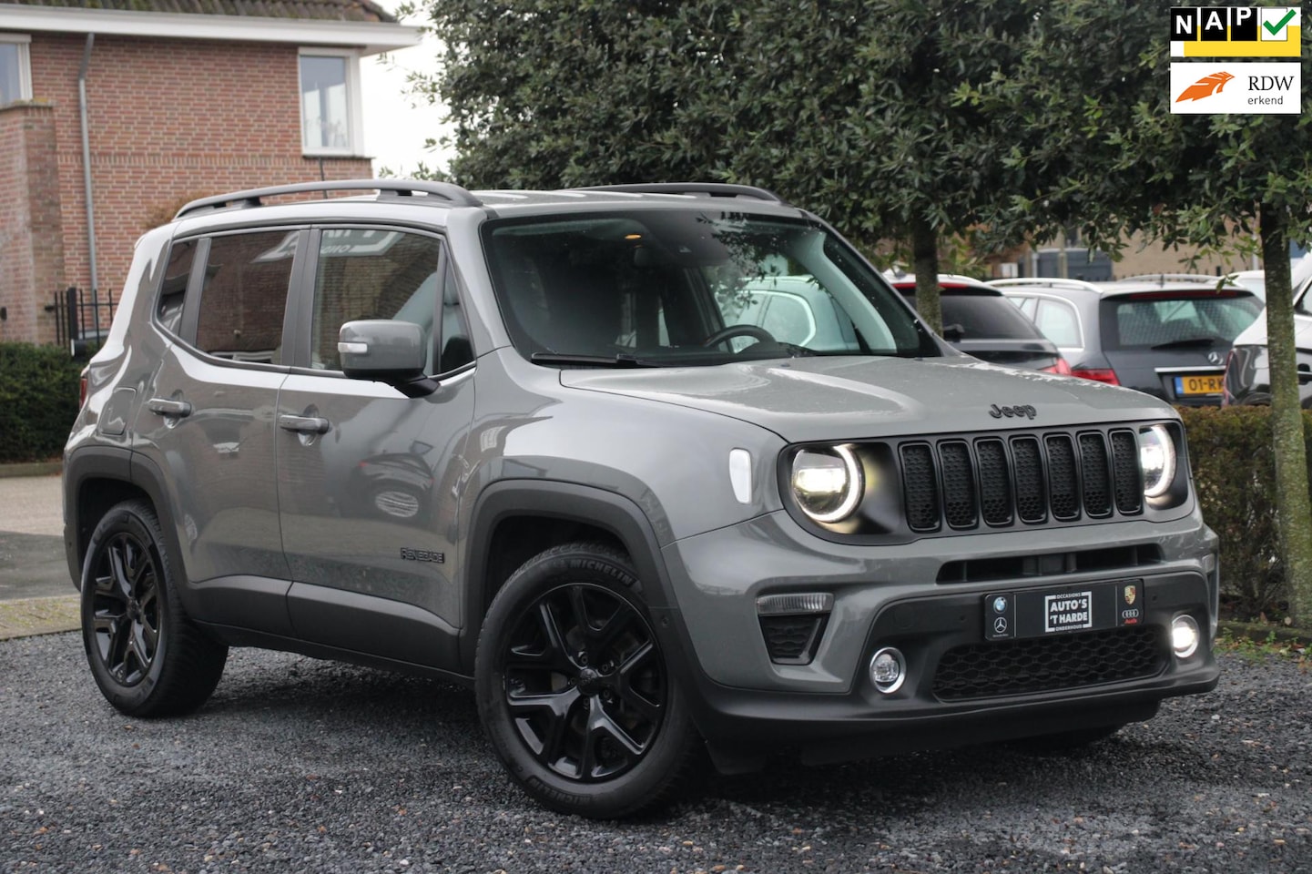 Jeep Renegade - 1.3T DDCT Limited 150 PK Aut. Adaptive Cruise Side Assist Camera 18'' - AutoWereld.nl