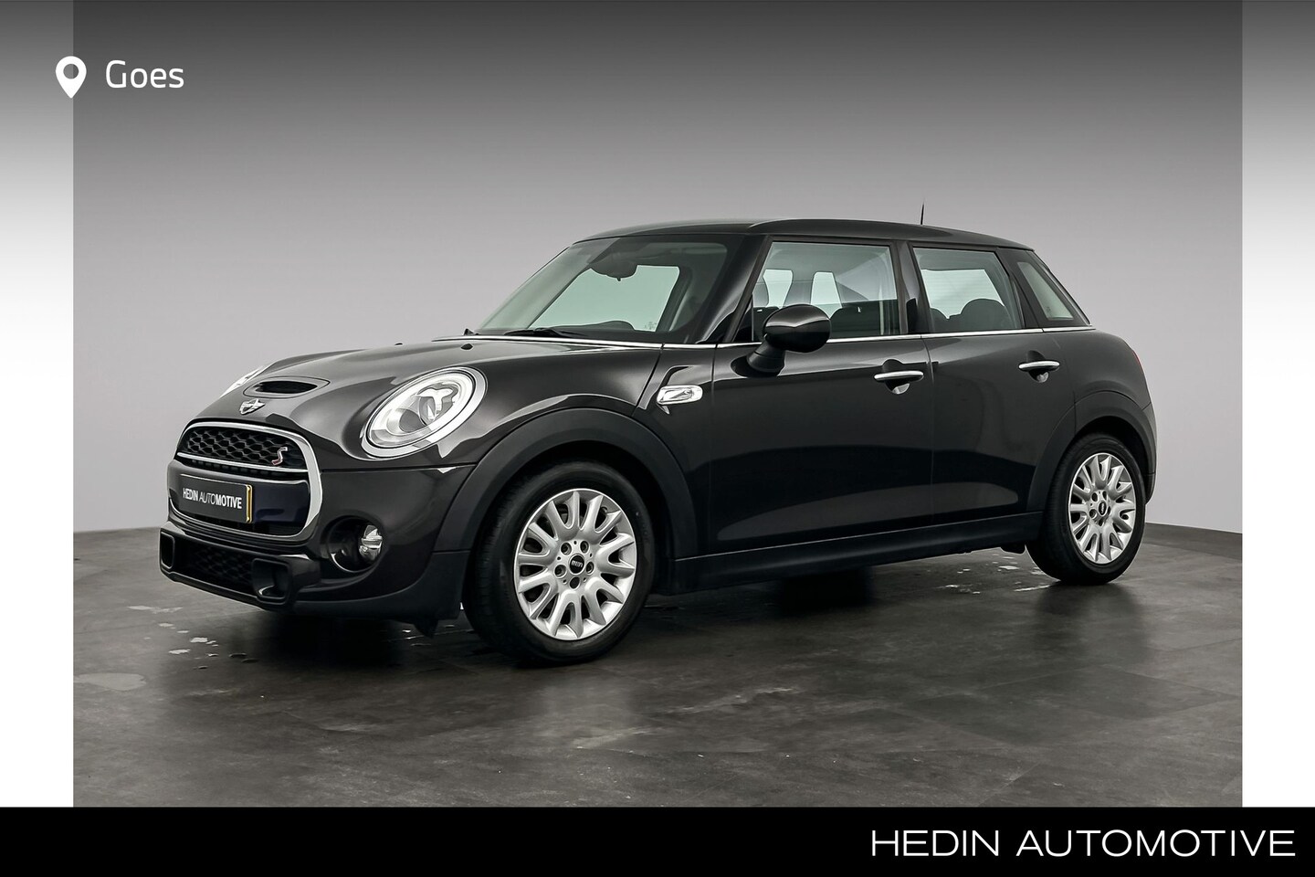 MINI Cooper S - 5-deurs 2.0 | Sportstoelen voor | Park Distance Control achter (PDC) | 2-zone aut.aircondi - AutoWereld.nl