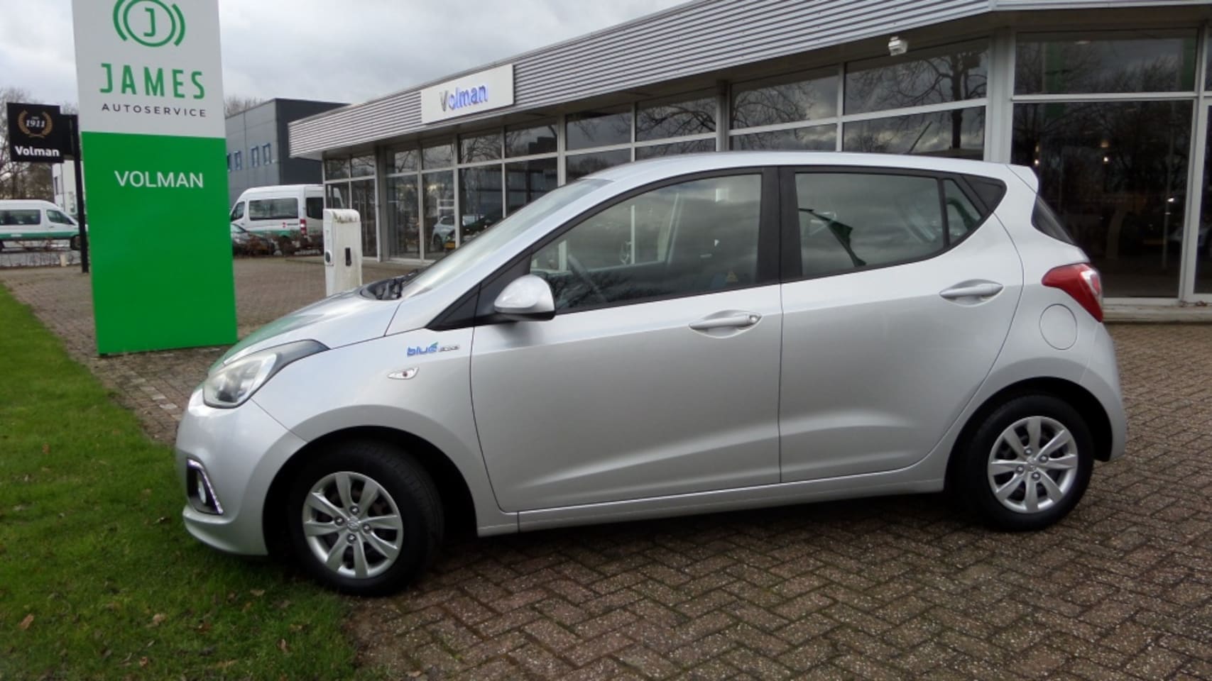 Hyundai i10 - 1.0i i-Motion Comfort 1.0i i-Motion Comfort + - AutoWereld.nl