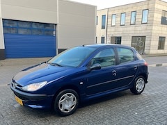 Peugeot 206 - 1.4 XR