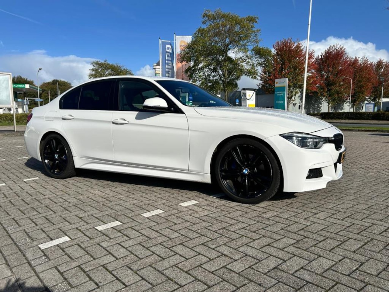 BMW 3-serie - 330e Centennial Executive 330e Centennial Executive - AutoWereld.nl