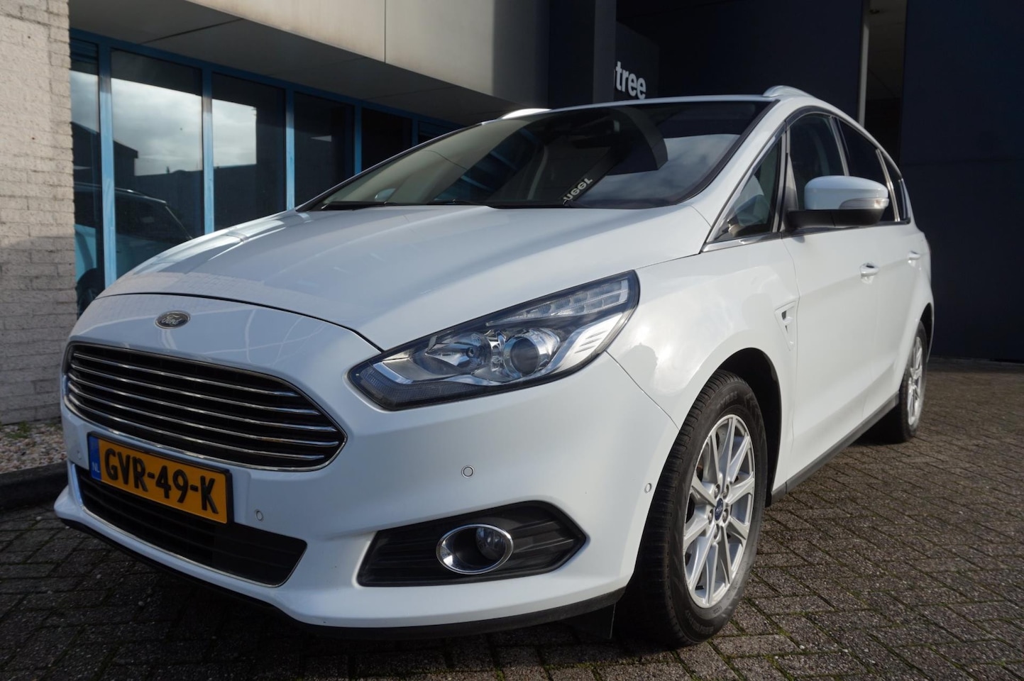 Ford S-Max - 2.0 SCTi 'Titanium' 240Pk 7 Pers Automaat | Navi| Adapt.CC - AutoWereld.nl