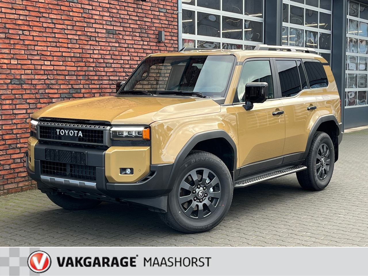 Toyota Land Cruiser - 2.8 D-4D Blind Van Navigator Nieuwe Model ELEGANCE VOORRAAD 360°Cam./Adapt.Cruise/PDC/LED/ - AutoWereld.nl