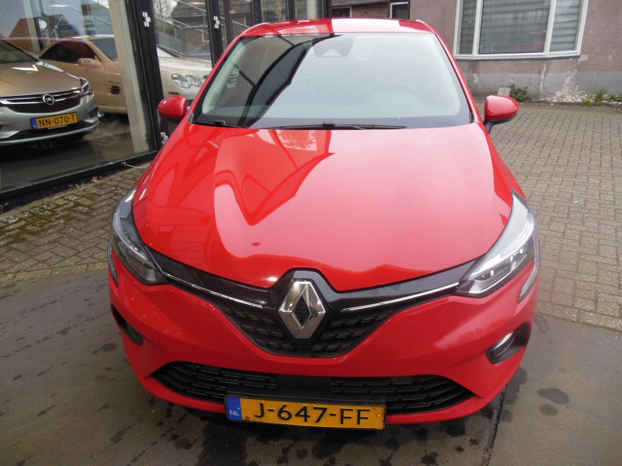 Renault Clio - 1.0 TCe Zen Staat in DE KRIM - AutoWereld.nl