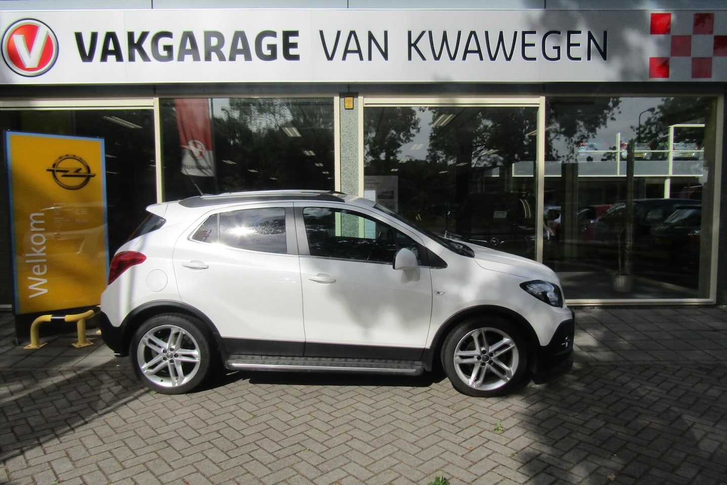 Opel Mokka - 1.4 TURBO LEER/19"LM/NAVI/SCH.DAK/CAM. - AutoWereld.nl