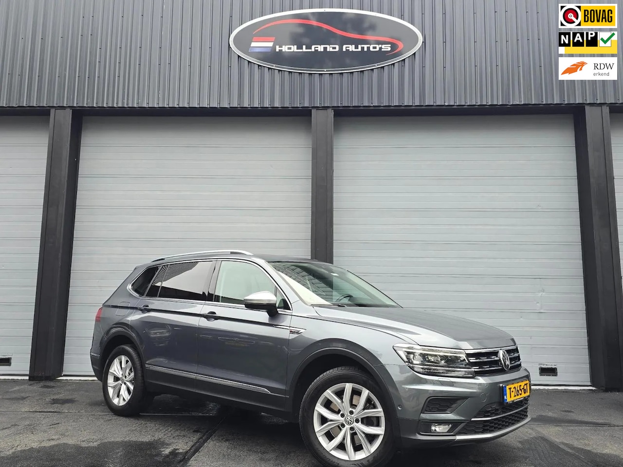 Volkswagen Tiguan Allspace - 2.0 TSI 4Motion Highline 2.0 TSI 4Motion Highline, Pano, NAVI, elektrische stoelen - AutoWereld.nl