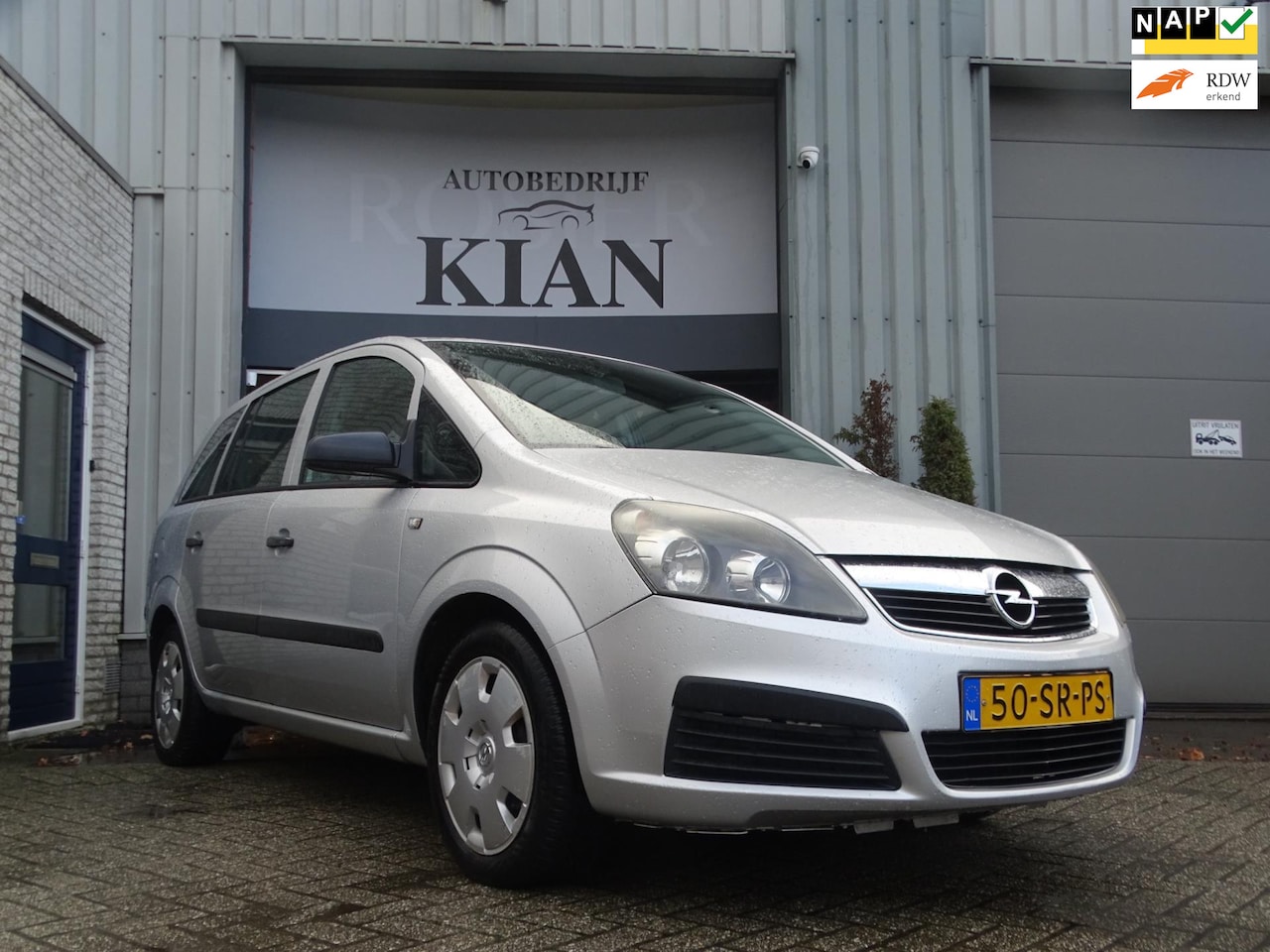 Opel Zafira - 1.8 Business|7 persoons - AutoWereld.nl