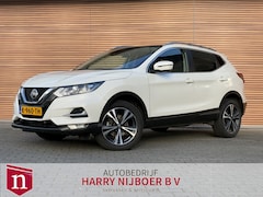 Nissan Qashqai - 1.3 DIG-T Design Edition Navigatie / Panoramadak / Camera