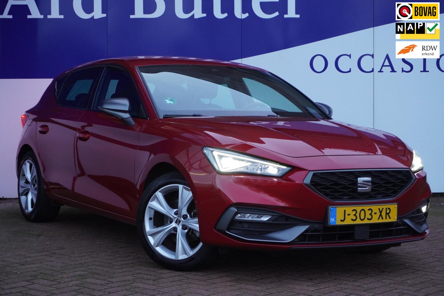 Seat Leon - 1.5 TSI 150PK FR Launch Edition+Navigatie+Camera+vitrual+stuur&stoel-verw+Kelles = NOV -20 - AutoWereld.nl