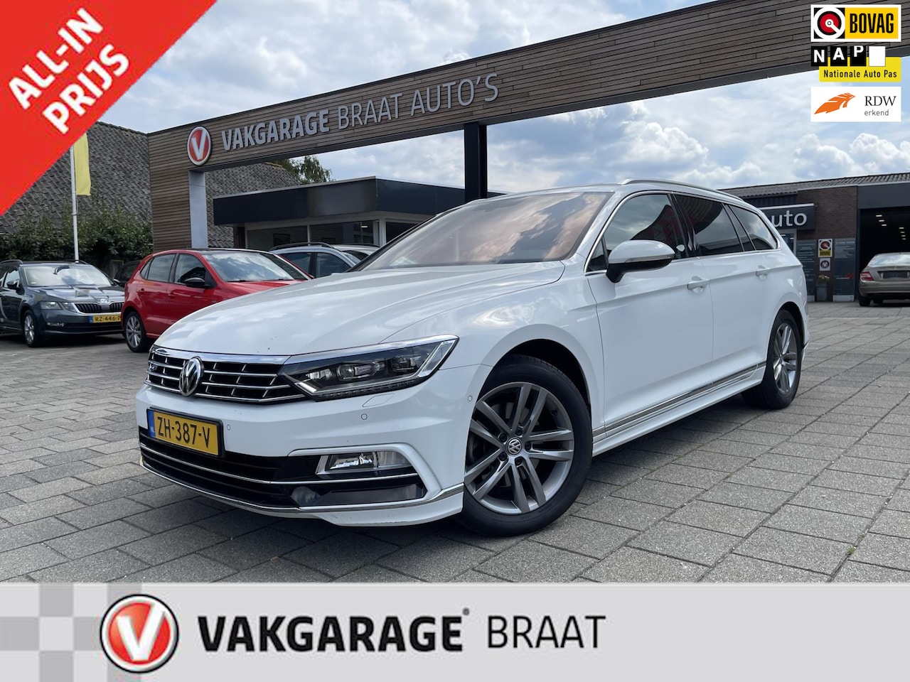 Volkswagen Passat Variant - 1.5 TSI l 2x R-LINE l PANO l TREKHAAK l RIJKLAAR! - AutoWereld.nl