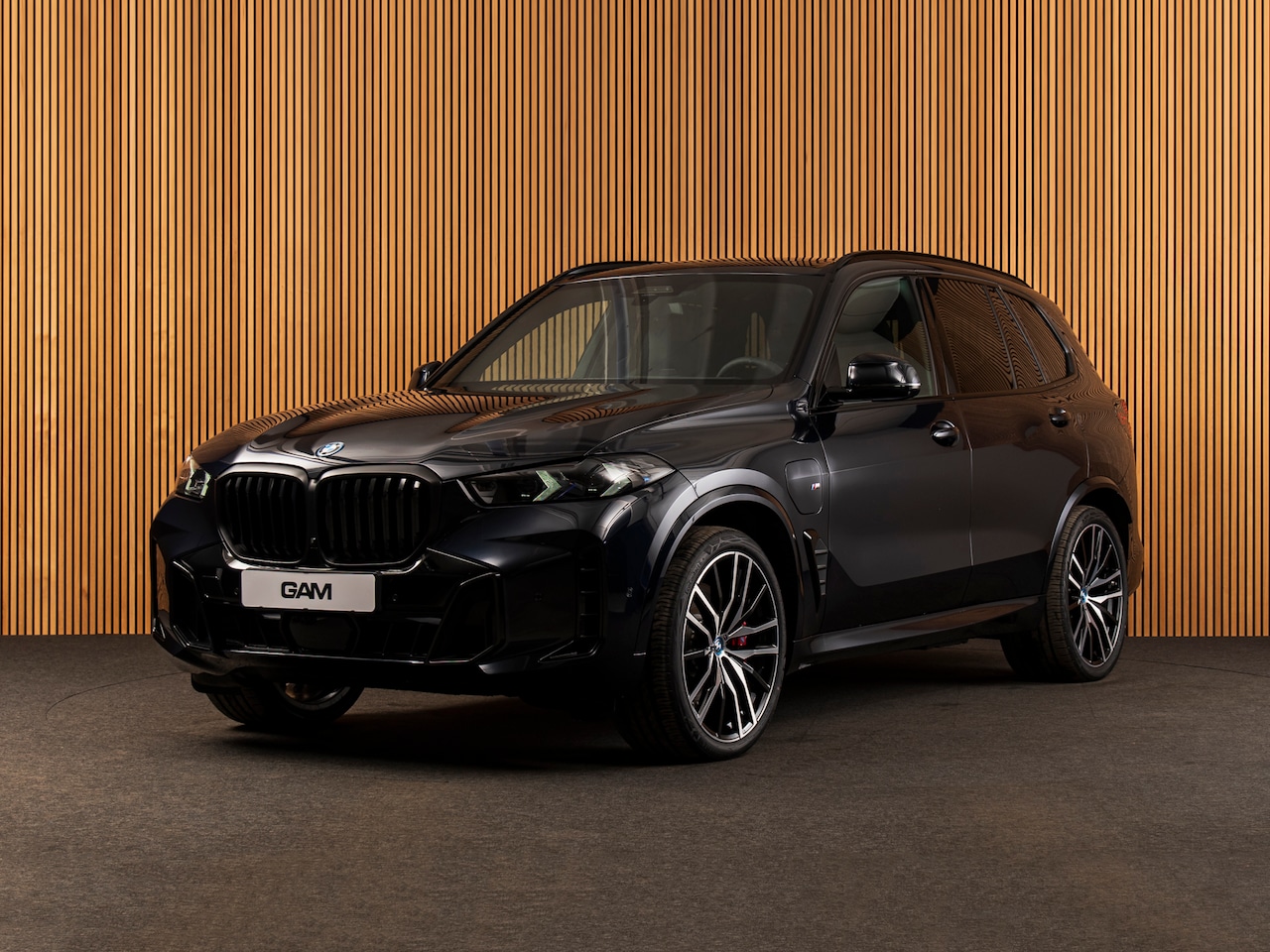 BMW X5 - xDrive50e MSPORT-PANO-22"-H/K-HUD - AutoWereld.nl