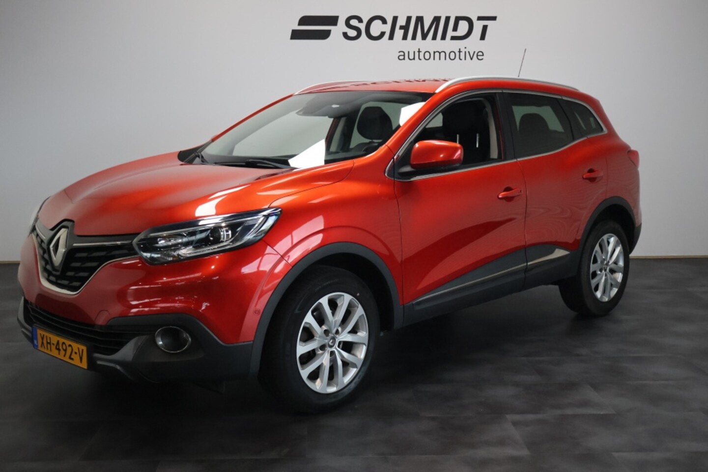 Renault Kadjar - 1.2 TCe Intens | Navigatie | Camera - AutoWereld.nl