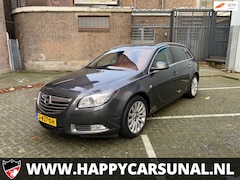 Opel Insignia Sports Tourer - 2.8 T Sport 4x4, AUTOMAAT