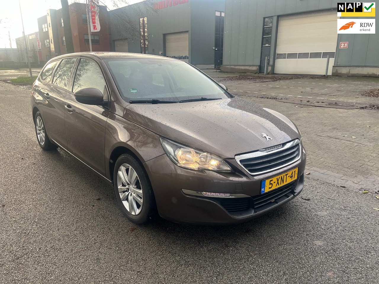 Peugeot 308 SW - 1.6 BlueHDI Blue Lease 1.6 BlueHDI Blue Lease - AutoWereld.nl