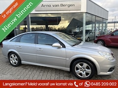 Opel Vectra GTS - 2.2-16V Business, AUTOMAAT, climatronic, cruisecontrol, navigatie, trekhaak afneembaar, va