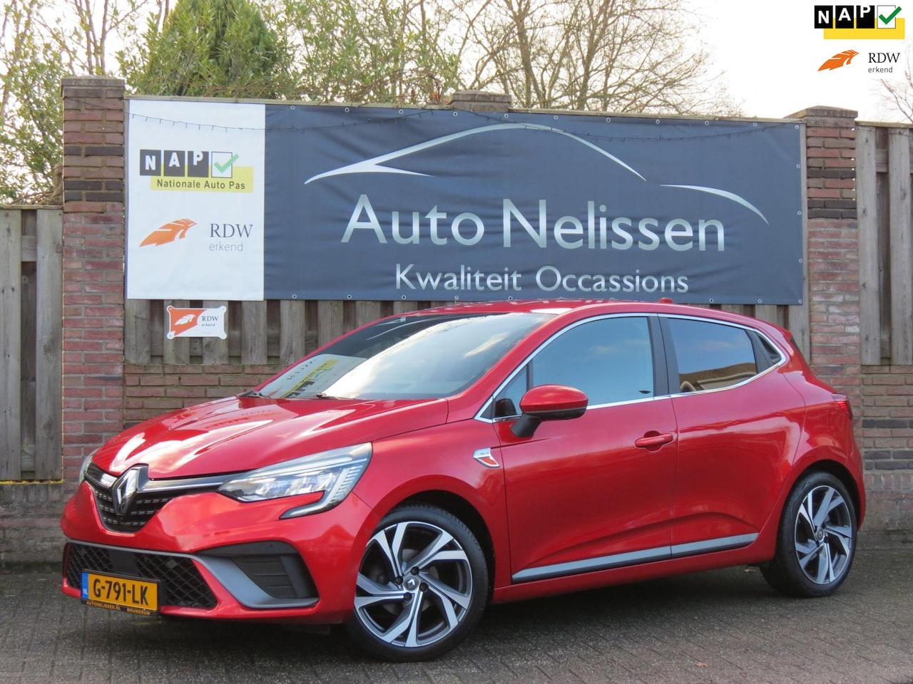 Renault Clio - 1.0 TCe R.S. Line 1e EIGENAAR | 360° CAMERA | DEALER ONDERHOUDEN | PARK ASSIST | CLIMA-AIR - AutoWereld.nl