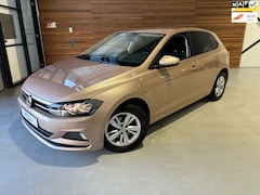 Volkswagen Polo - 1.0 TSI 116pk Comfortline Business | PaleCopper | Navi DiscoverMedia | Licht + zicht | Lee