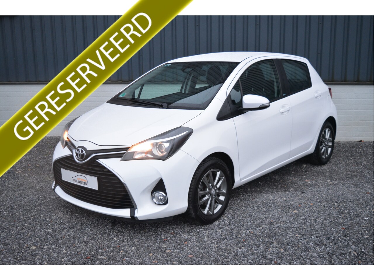 Toyota Yaris - 1.0 VVT-i Trend 5 drs | Airco | Navigatie | Lane Assist | Camera | LM Velgen VERKOOP TELEF - AutoWereld.nl