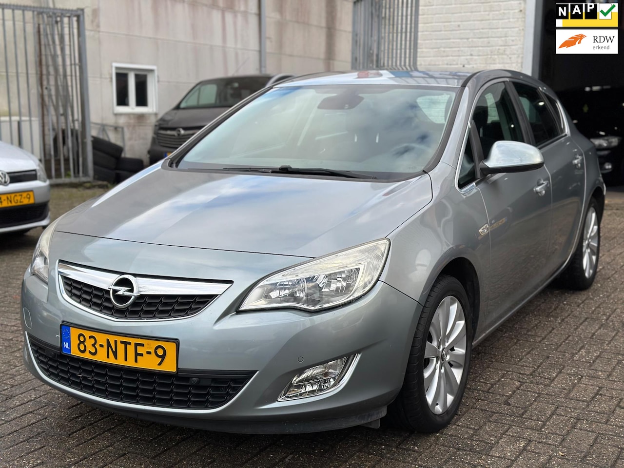 Opel Astra - 1.4 Turbo Cosmo BJ:2010 Navi Parksensor Airco Cruisecontrol NAP - AutoWereld.nl