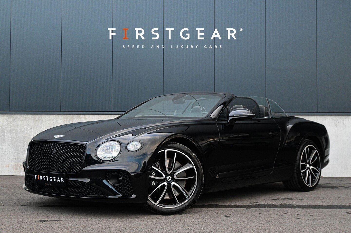 Bentley Continental GTC - 4.0 V8 *Bang & Olufsen / Surround-View / Volledig leder / Massage + Ventilatie* - AutoWereld.nl