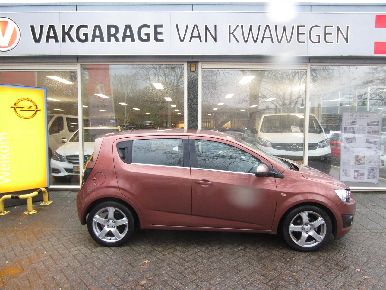 Chevrolet Aveo - 1.4 100PK LTZ 47024 KM !! 1e EIGENAAR - AutoWereld.nl