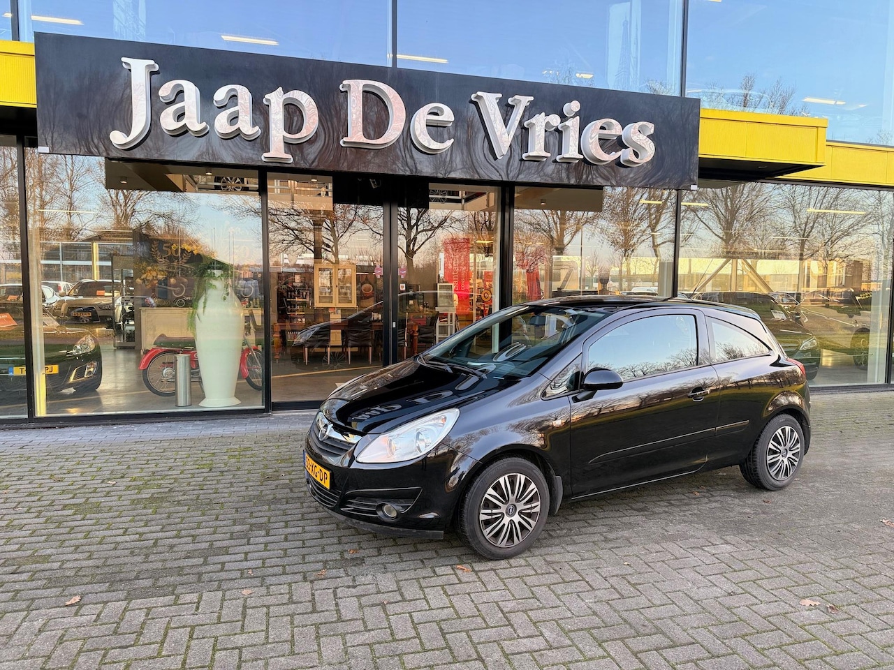 Opel Corsa - 1.4-16V Enjoy 1.4-16V Enjoy - AutoWereld.nl