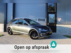 Volkswagen Golf - 1.4 TSI GTE /PANO/LEER/19"/CAMERA/PDC V+A VOLL