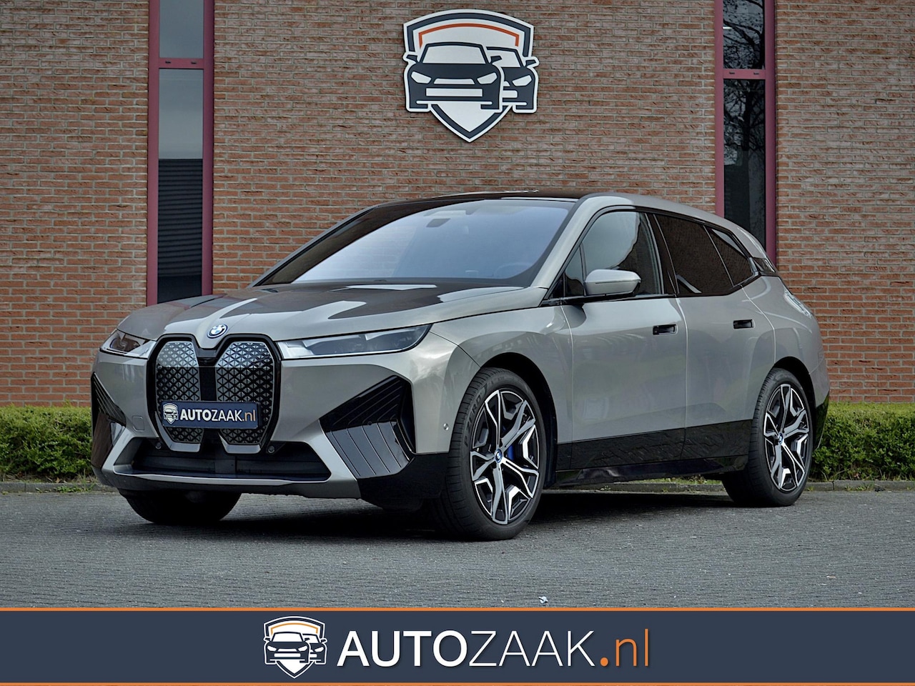 BMW iX - xDrive40 High Executive Sport CoPilot - AutoWereld.nl