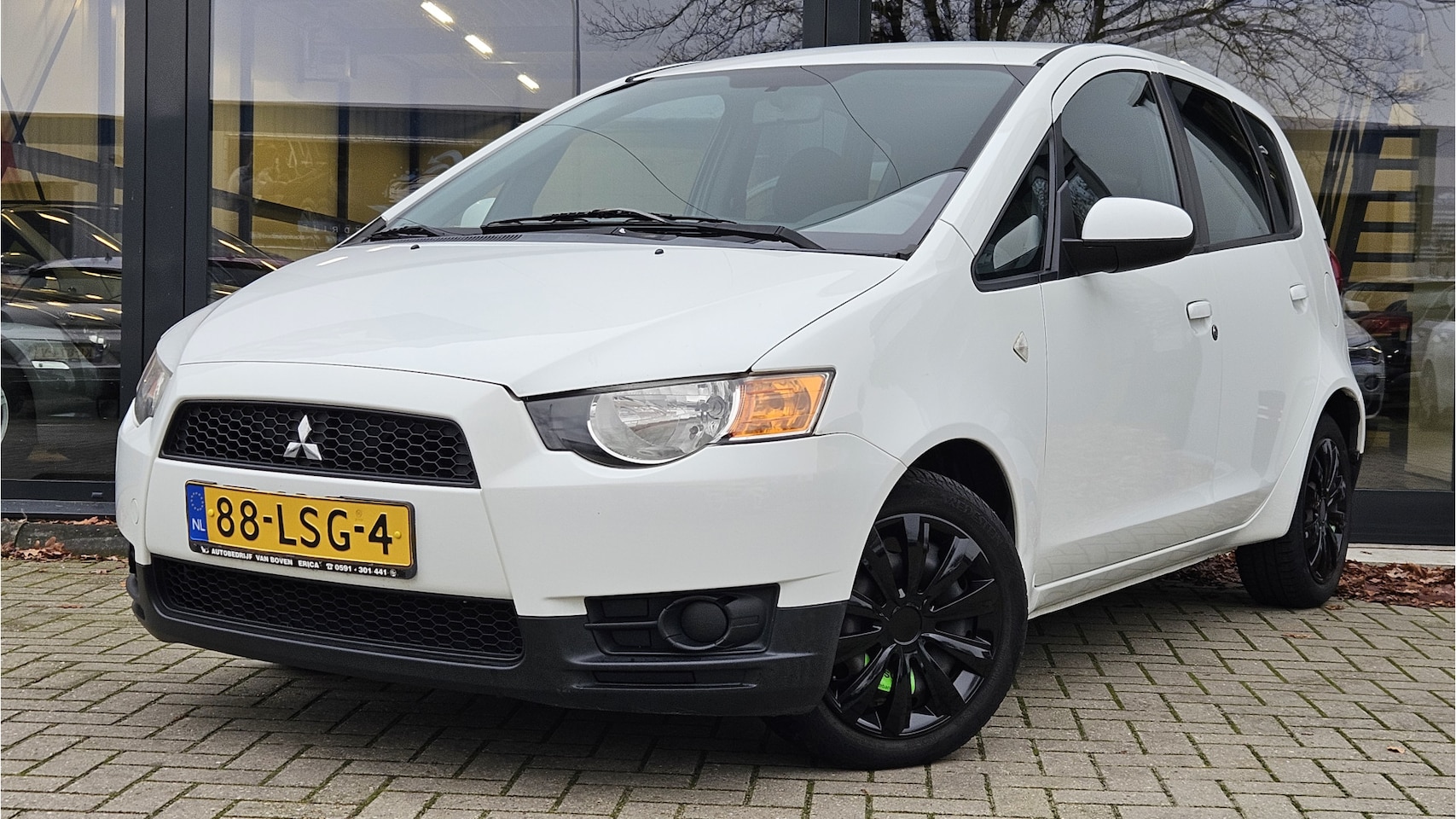 Mitsubishi Colt - 1.1 Edition One 5deurs + AIRCO + LEDER PAKKET - AutoWereld.nl