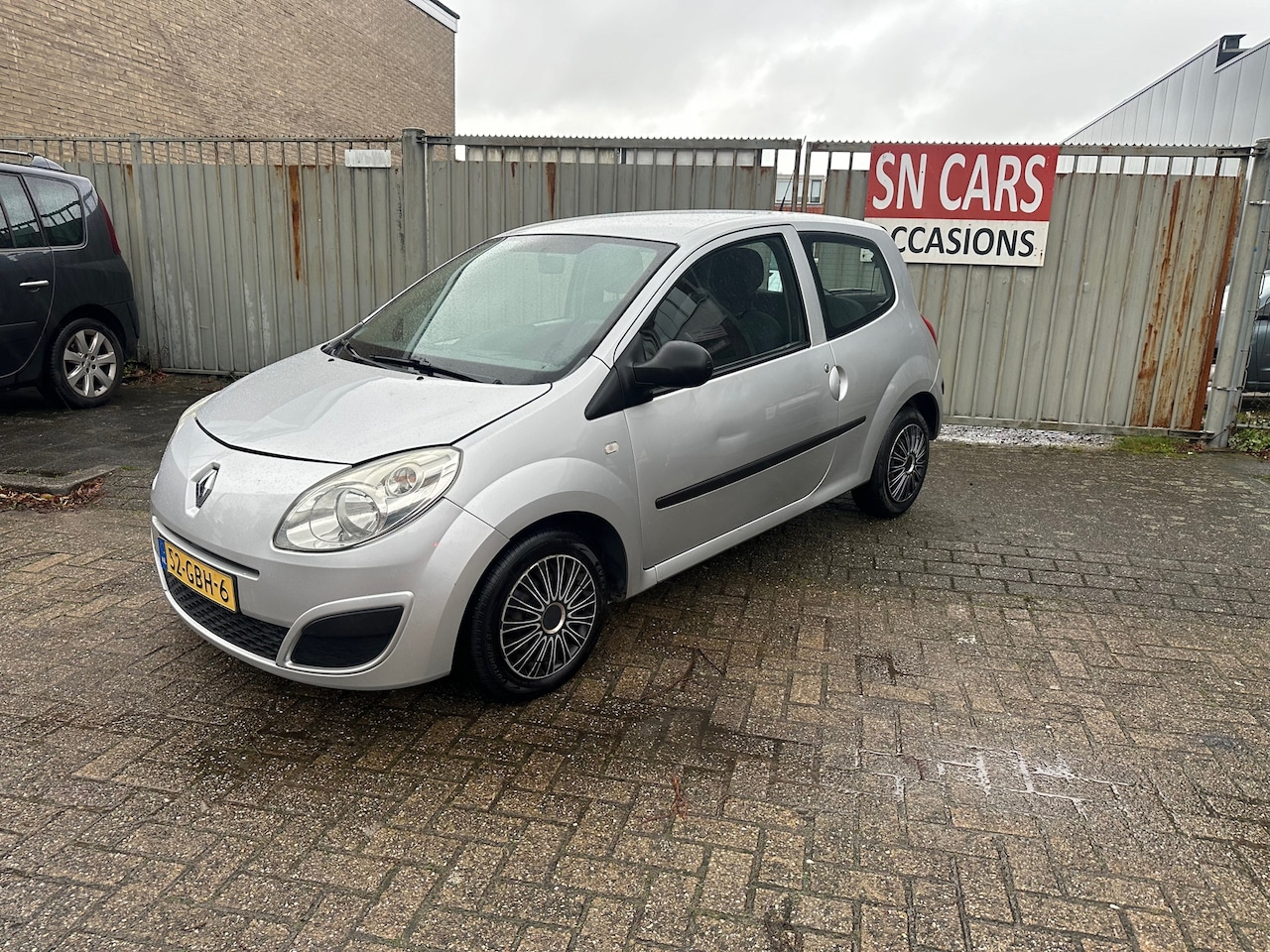 Renault Twingo - 1.2 Authentique *Airco*APK - AutoWereld.nl