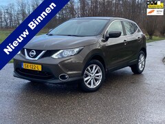 Nissan Qashqai - 1.2 Connect Edition 5DRS CAMERA NAVI PDC ECC GOED ONDERHOUDEN