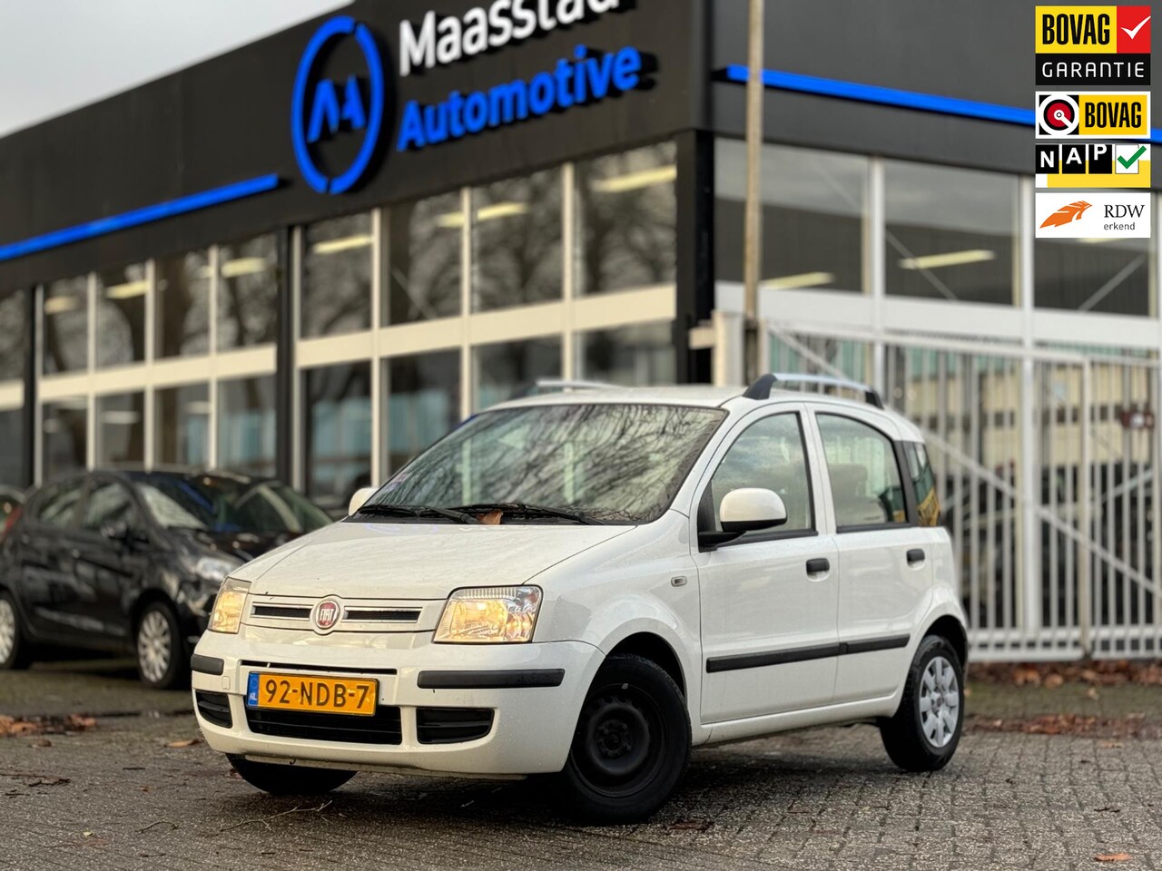 Fiat Panda - 1.2|1e EIG|Airco|5drs|Nieuwe APK|2010|Elek.ramen|Boekjes|Rijdt en schakelt goed|Nette auto - AutoWereld.nl