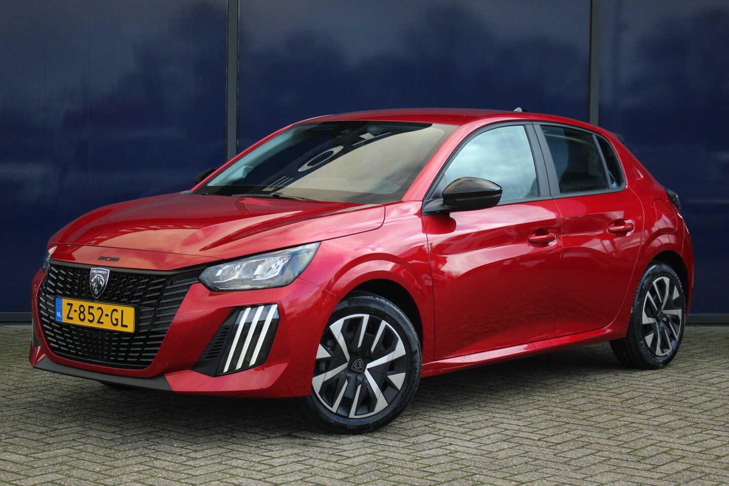 Peugeot 208 - 1.2 PureTech 100 Active | Carplay | Led | Dab | Cruise | PDC achter - AutoWereld.nl