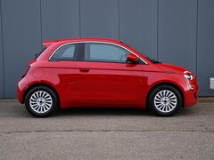 Fiat 500 - RED 24 kWh Let op . nog 2 op VRR