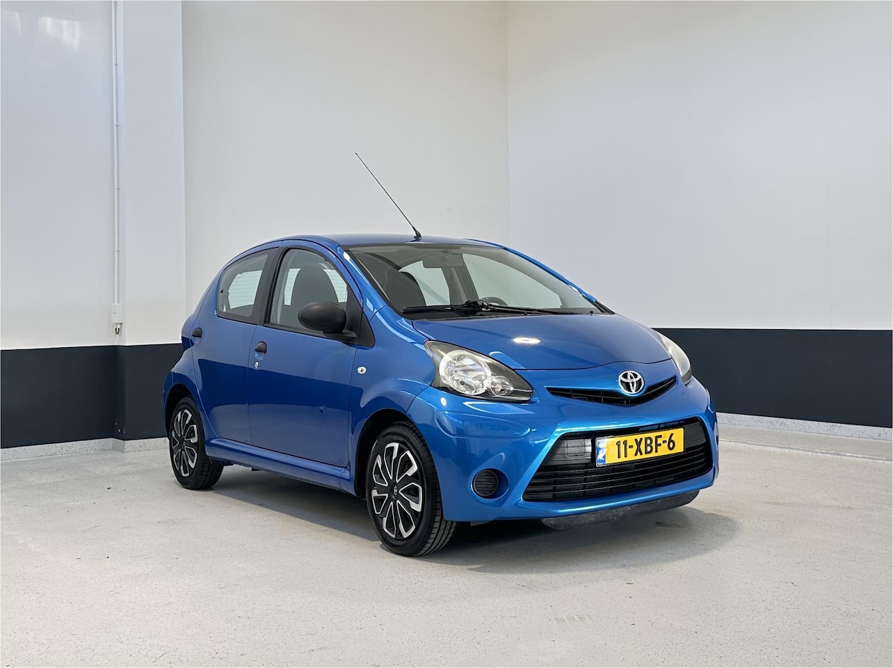 Toyota Aygo - 1.0 VVT-i Comfort | Airco | 1 Eig | NL | CV | 5-drs| - AutoWereld.nl