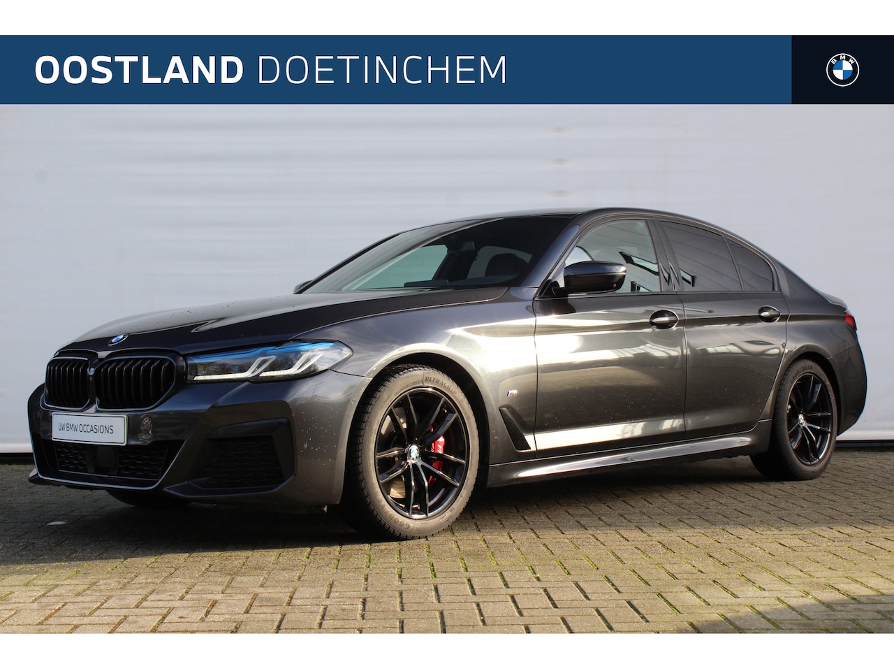 BMW 5-serie - 530i High Executive M Sport Automaat / Laserlicht / Parking Assistant Plus / Comfort Acces - AutoWereld.nl