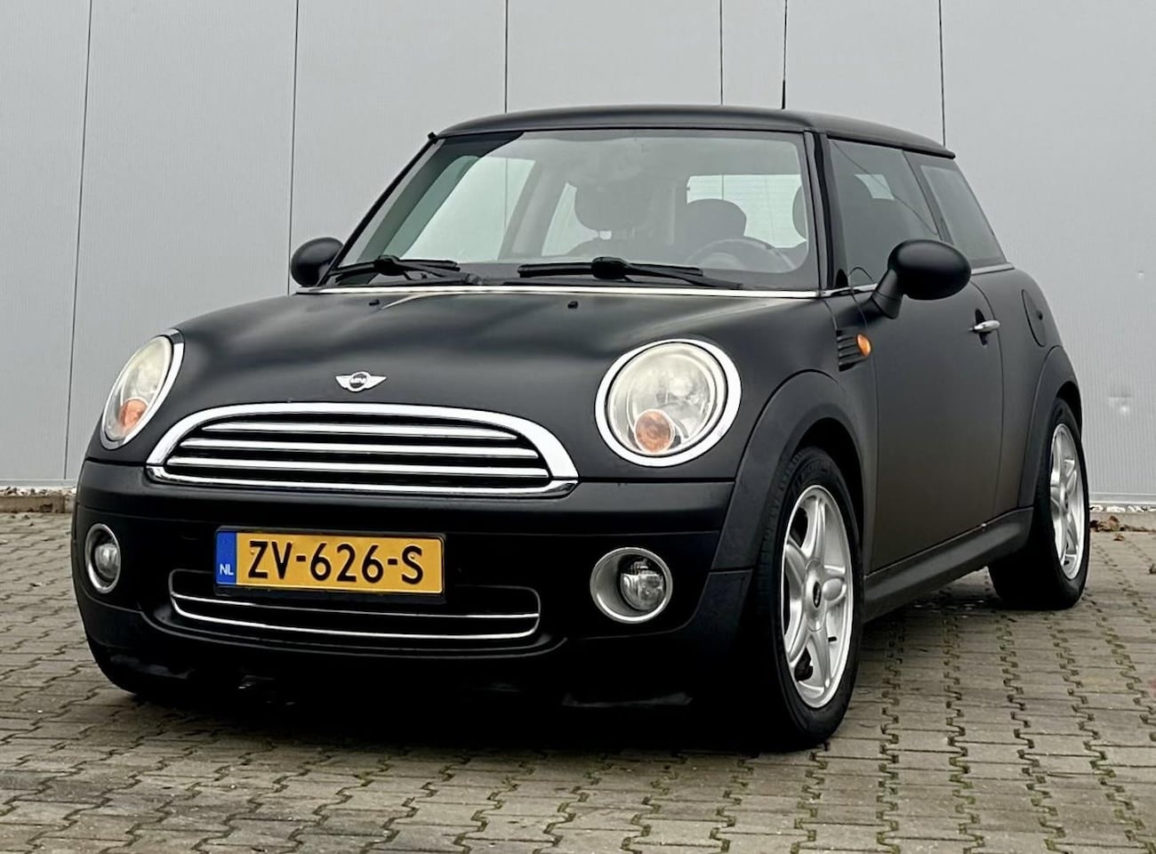 MINI Cooper - Mini 1.6 Chili, Mat zwart! - AutoWereld.nl