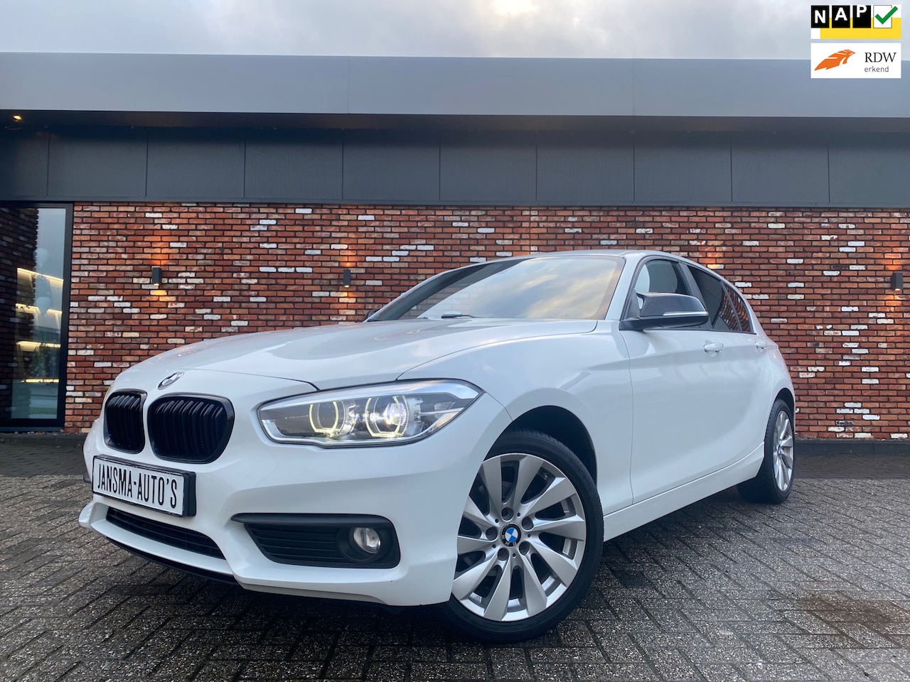 BMW 1-serie - 116i Sport 5drs Led Stoelverw 17inch 127000km Face Lift! - AutoWereld.nl