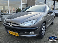 Peugeot 206 - 1.4 Gentry Airco