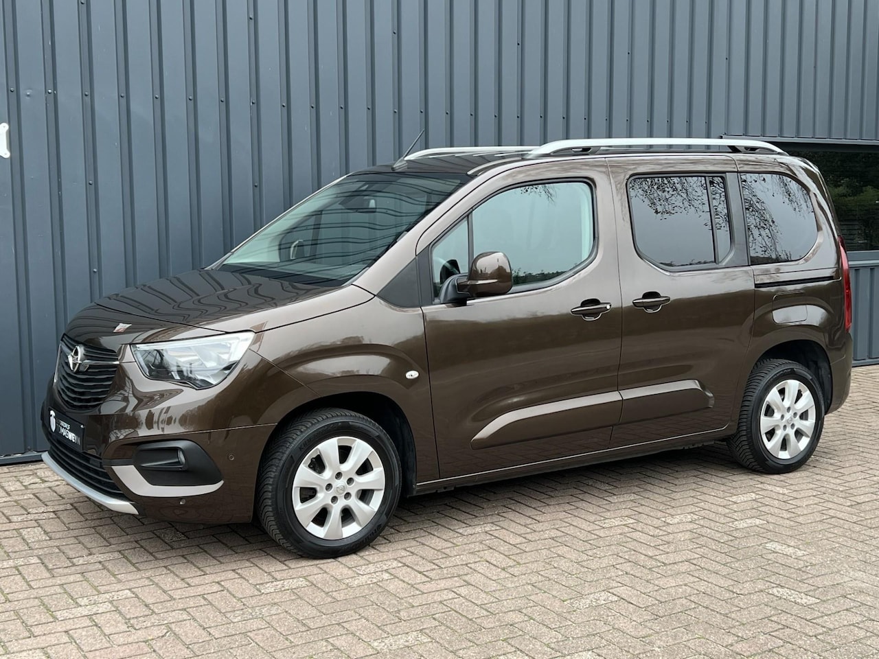 Opel Combo Life - 1.2 Turbo L1H1 Editon 7 PEROONS!/AUTOMAAT!/APK!/ - AutoWereld.nl