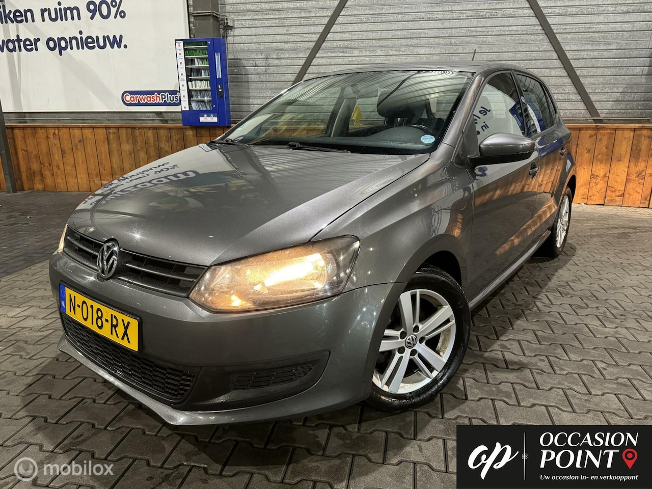 Volkswagen Polo - 1.2 NAVIGATIE | AIRCO | NEW APK + KETTING - AutoWereld.nl